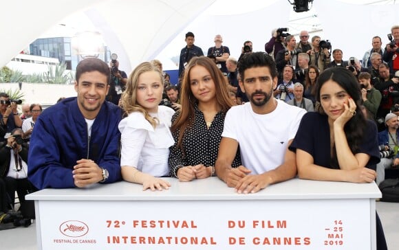 Shain Boumedine, Marie Bernard, Lou Luttiau , Salim Kechiouche, Hafsia Herzi - Photocall du film "Mektoub, my love : Intermezzo" lors du 72ème Festival International du Film de Cannes le 24 mai 2019. © Jacovides-Moreau/Bestimage
