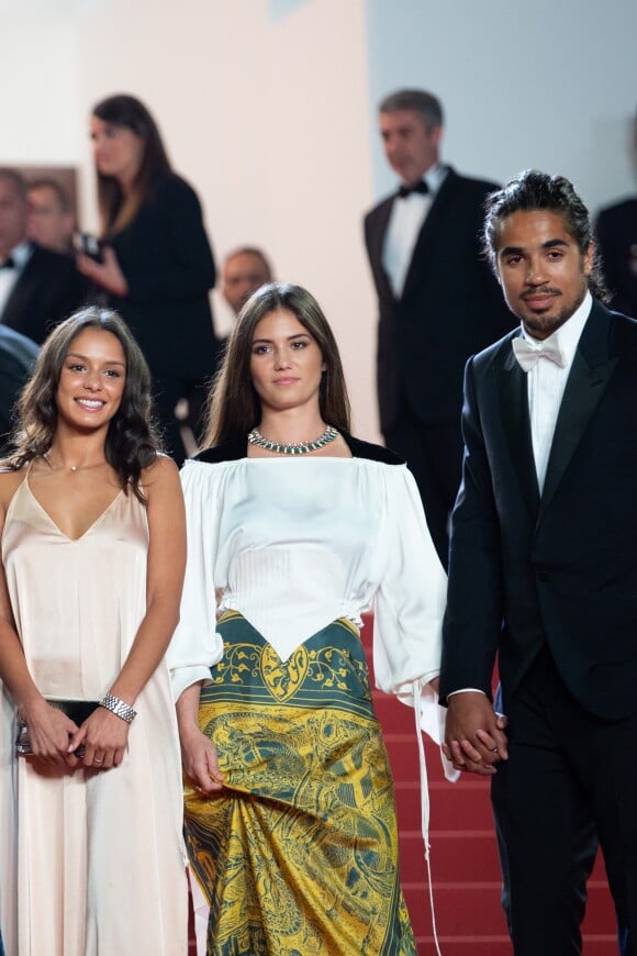 Mel Einda El Asfour, Ophélie Bau, Roméo de Lacour - Montée des marches du film "Mektoub, my love : Intermezzo" lors du 72ème Festival International du Film de Cannes. Le 23 mai 2019 © Tiziano Da Silva / Bestimage