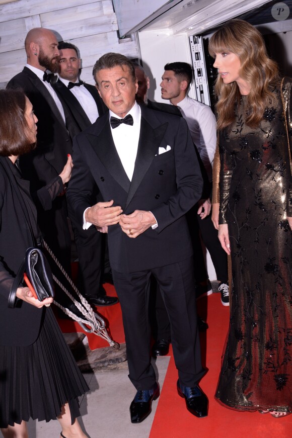 Sylvester Stallone avec sa femme Jennifer Flavin lors du dîner Millennium Media et du cocktail en l'honneur de Sylvester Stallone, organisé par Five Eyes Production sur la plage La Môme, lors du 72ème Festival International du Film de Cannes, le 24 mai 2019. © Rachid Bellak/Bestimage