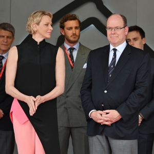 Le prince Albert II de Monaco, la princesse Charlene, Pierre Casiraghi, Louis Ducruet, Andrea Casiraghi durant le 77 eme Grand Prix de Formule 1 de Monaco remporté par L. Hamilton, suivi par S. Vettel et V. Bottas le 26 mai 2019. © Bruno Bebert : Bestimage