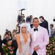 Jennifer Lopez et son fiancé Alex Rodriguez à la 71e édition du MET Gala sur le thème "Camp: Notes on Fashion" au Metropolitan Museum of Art à New York, le 6 mai 2019.