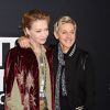 Portia de Rossi et sa femme Ellen DeGeneres au défilé Saint Laurent à Hollywood le 10 février 2016.