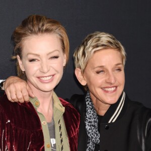 Portia de Rossi et sa femme Ellen DeGeneres au défilé Saint Laurent à Hollywood le 10 février 2016.