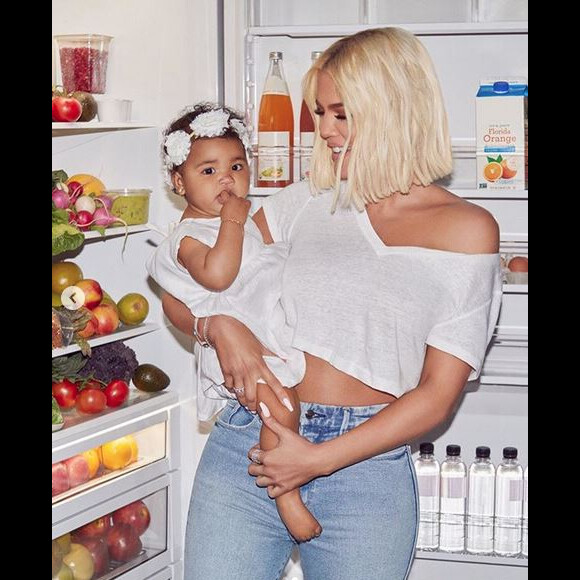 Khloé Kardashian et sa fille True. Mai 2019.