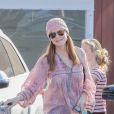 Exclusif - Marcia Cross se balade avec ses filles Savannah et Eden dans les rues de Brentwood, le 12 novembre 2018