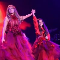 Jennifer Lopez : En plein concert, elle invite sa fille Emme sur scène