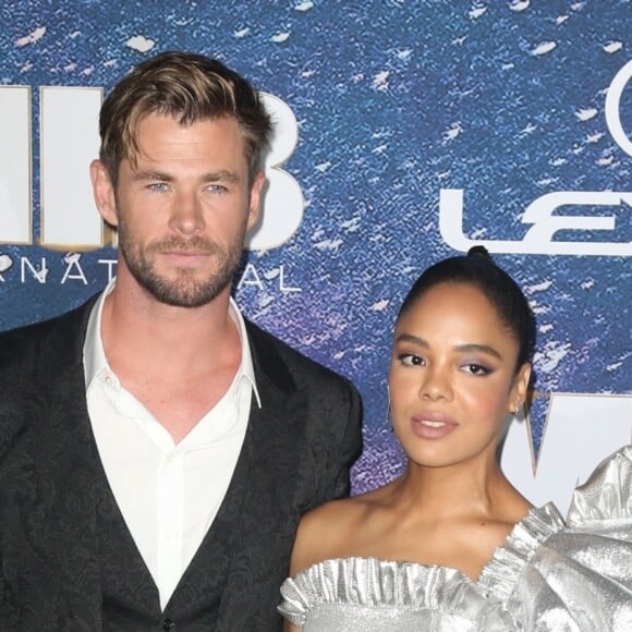 Chris Hemsworth et Tessa Thompson à la première mondiale du film "Men In Black International" au cinéma AMC Loews Lincoln Square 13 à New York City, New York, Etats-Unis, le 11 juin 2019.