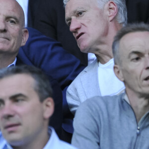 Guy Stéphan et Didier Deschamps (sélectionneur de l'équipe de France) dans les tribunes lors de la Coupe du monde féminine de football, Groupe A, France vs Norvège à Nice, France, le 12 juin 2019. La France a gagné 2-1. © Norbert Scanella/Panoramic/Bestimage