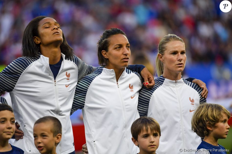 Miss France 2020 Qui Est Karim Le Compagnon D Amandine Henry