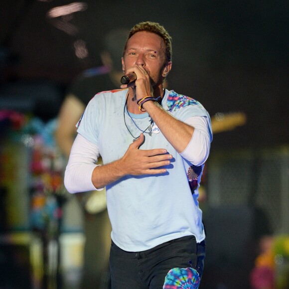Chris Martin au concert 'One Love Manchester', événement exceptionnel organisé au profit des familles des victimes à Manchester le 4 juin 2017