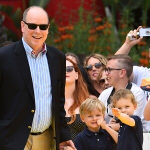 Le prince héréditaire Jacques et la princesse Gabriella de Monaco accompagnaient leur père le prince Albert de Monaco pour fêter le 20e anniversaire de Bob l'éponge, venu avec son ami Patrick l'étoile de mer, à l'occasion du 59e Festival de télévision de Monte-Carlo au Grimaldi Forum à Monaco le 16 juin 2019. © Bruno Bebert / Bestimage