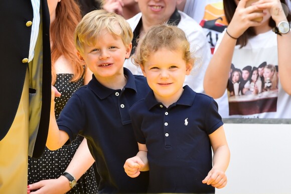 Le prince héréditaire Jacques et la princesse Gabriella de Monaco accompagnaient leur père le prince Albert de Monaco pour fêter le 20e anniversaire de Bob l'éponge, venu avec son ami Patrick l'étoile de mer, à l'occasion du 59e Festival de télévision de Monte-Carlo au Grimaldi Forum à Monaco le 16 juin 2019. © Bruno Bebert / Bestimage