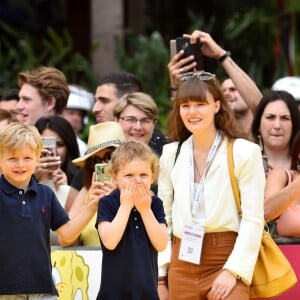 Le prince héréditaire Jacques et la princesse Gabriella de Monaco accompagnaient leur père le prince Albert de Monaco pour fêter le 20e anniversaire de Bob l'éponge, venu avec son ami Patrick l'étoile de mer, à l'occasion du 59e Festival de télévision de Monte-Carlo au Grimaldi Forum à Monaco le 16 juin 2019. © Bruno Bebert / Bestimage