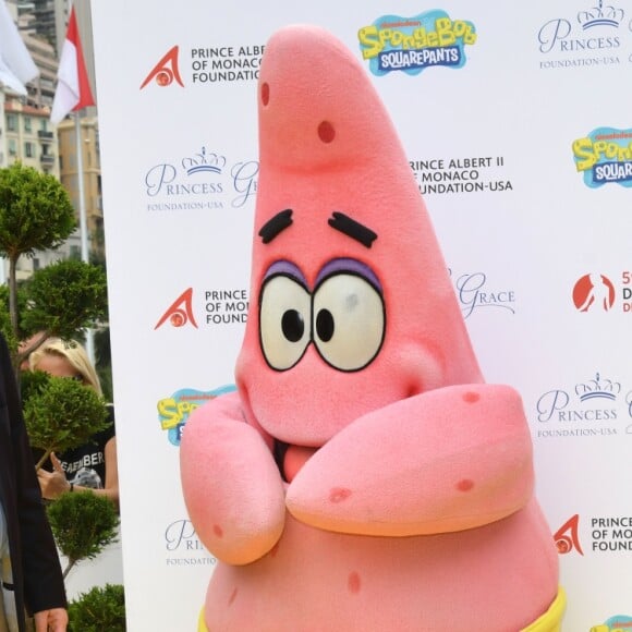 Le prince héréditaire Jacques et la princesse Gabriella de Monaco accompagnaient leur père le prince Albert de Monaco pour fêter le 20e anniversaire de Bob l'éponge, venu avec son ami Patrick l'étoile de mer, à l'occasion du 59e Festival de télévision de Monte-Carlo au Grimaldi Forum à Monaco le 16 juin 2019. © Bruno Bebert / Bestimage