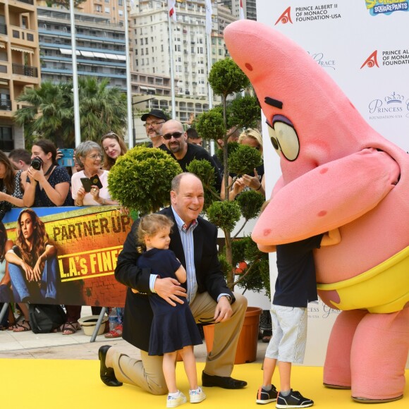 Le prince héréditaire Jacques et la princesse Gabriella de Monaco accompagnaient leur père le prince Albert de Monaco pour fêter le 20e anniversaire de Bob l'éponge, venu avec son ami Patrick l'étoile de mer, à l'occasion du 59e Festival de télévision de Monte-Carlo au Grimaldi Forum à Monaco le 16 juin 2019. © Bruno Bebert / Bestimage