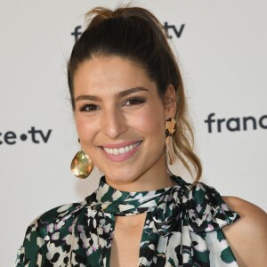 Laury Thilleman au photocall de la conférence de presse de France 2 au théâtre Marigny à Paris le 18 juin 2019 © Coadic Guirec / Bestimage