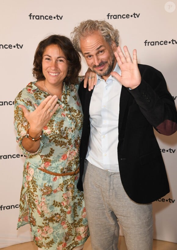 Sandrine Herman, Laurent Valo au photocall de la conférence de presse de France 2 au théâtre Marigny à Paris le 18 juin 2019 © Coadic Guirec / Bestimage
