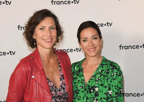 Virna Sacchi, Sophie Menut au photocall de la conférence de presse de France 2 au théâtre Marigny à Paris le 18 juin 2019 © Coadic Guirec / Bestimage