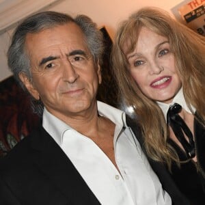 Semi-exclusif - Bernard-Henri Lévy (BHL) et sa femme Arielle Dombasle - People à la générale de la pièce de Bernard-Henri Levy, "Looking For Europe" au théâtre Antoine à Paris le 21 mai 2019. © Coadic Guirec/Bestimage