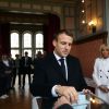 Le président de la république, Emmanuel Macron et la première dame Brigitte Macron votent pour les élections européennes au Touquet, le 26 mai 2019. © Franck Crusiaux / Pool / Bestimage