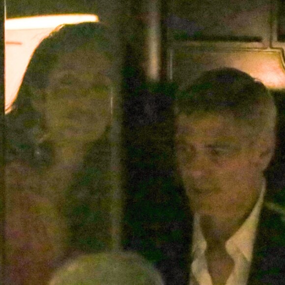 George Clooney et sa femme Amal vont dîner au restaurant "Gatto Nero" à Cernobbio (Italie), le 20 juin 2019.