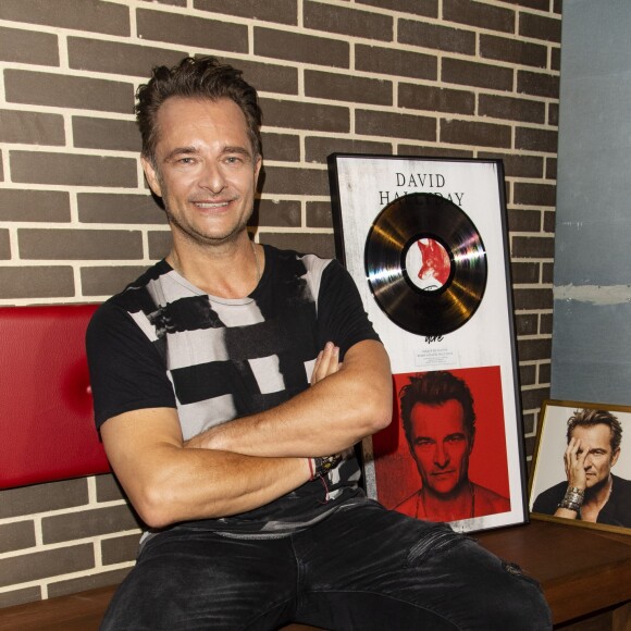 David Hallyday reçoit son disque de platine à la Seine Musicale sur l'île Seguin à Boulogne-Billancourt, le 25 juin 2019. © Pierre Perusseau/Bestimage