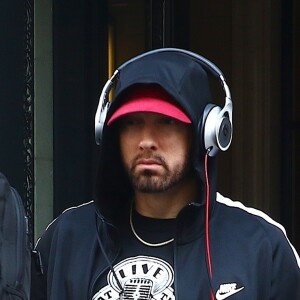 Le chanteur Eminem sortie son hôtel à New York Le 02 juin 2018