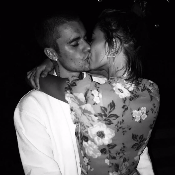 Justin Bieber et son épouse Hailey Bieber. Novembre 2013.