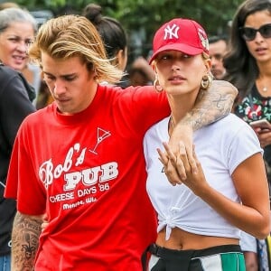 Justin Bieber et sa fiancée Hailey Baldwin se promène à New York le 3 août 2018.