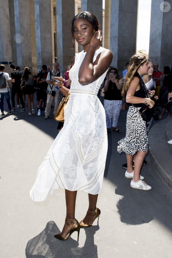 Karidja Touré arrive au défilé de mode Haute-Couture 2019/2020 "Elie Saab" au Palais de Tokyo à Paris. Le 3 juillet 2019