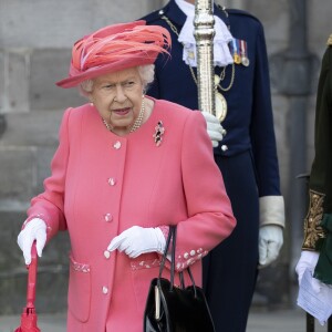 La reine Elisabeth II d'Angleterre lors d'une garden party au palais de Holyroodhouse à Edimbourg le 3 juillet 2019.