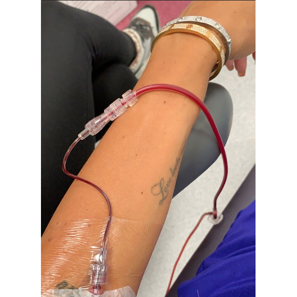 Jade Lagardère hospitalisée pour un calcul rénal le 3 juillet 2019.
