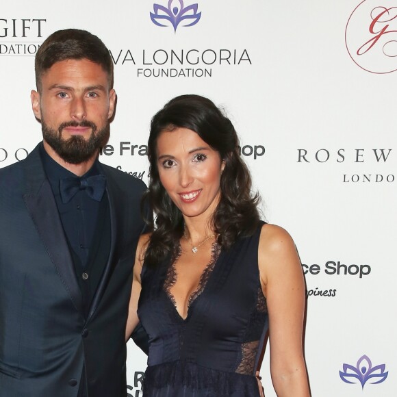 Olivier Giroud et sa femme Jennifer Giroud - Les célébrités posent lors du photocall de la soirée Global Gift à Londres le 2 novembre 2018.