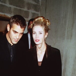 George Clooney et Celine Balitran à Paris le 24 juin 1997.