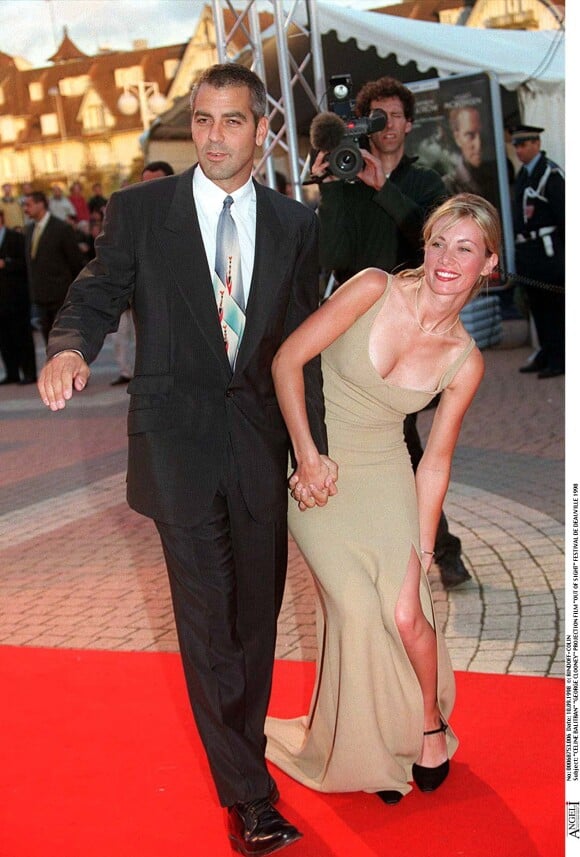 George Clooney et Celine Balitran à Deauville (1998).