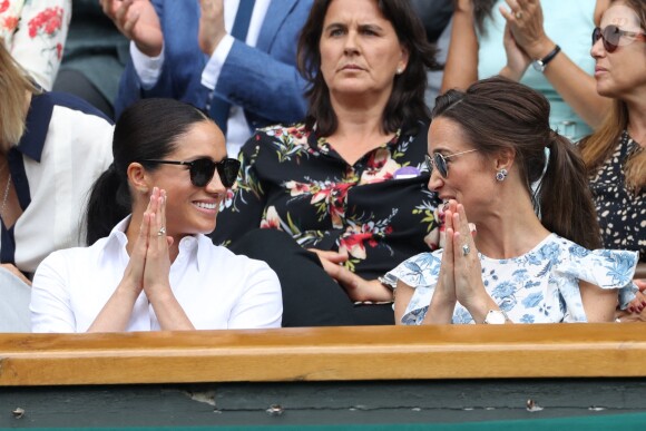 Kate Middleton, Meghan Markle et Pippa Middleton très complices lors du tournois de Wimbledon, le samedi 13 juillet 2019.