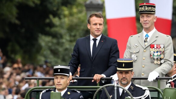 Emmanuel Macron recrute Tibo InShape et Sundy Jules pour le SNU