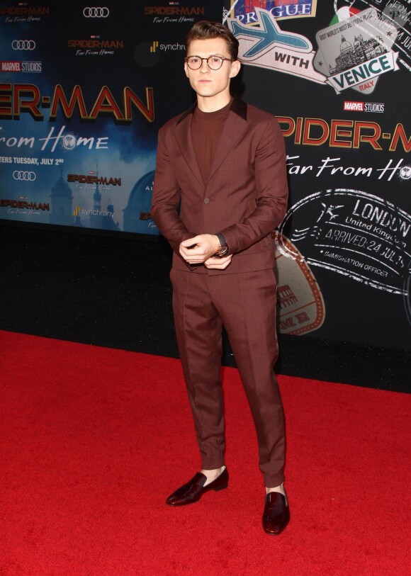 Tom Holland à la première de "Spider-Man Far From Home" au cinéma TCL Chinese Theatre à Los Angeles, le 26 juin 2019.