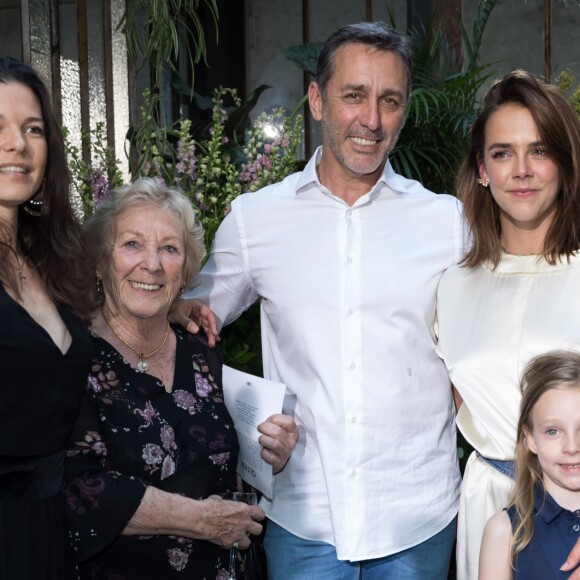 Kelly-Marie Lancien, Maguy Ducruet, Daniel Ducruet, Pauline Ducruet et Linoué Ducruet lors du premier défilé Alter Designs, la marque de Pauline Ducruet, lors de la Fashion Week de Paris le 18 juin 2019. © Cyril Moreau/Bestimage