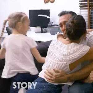 Daniel Ducruet avec ses filles Pauline Ducruet et Linoué Ducruet, chez lui au Cap d'Ail, dans le magazine Story : des vies hors normes diffusé sur M6 le 21 juillet 2019.