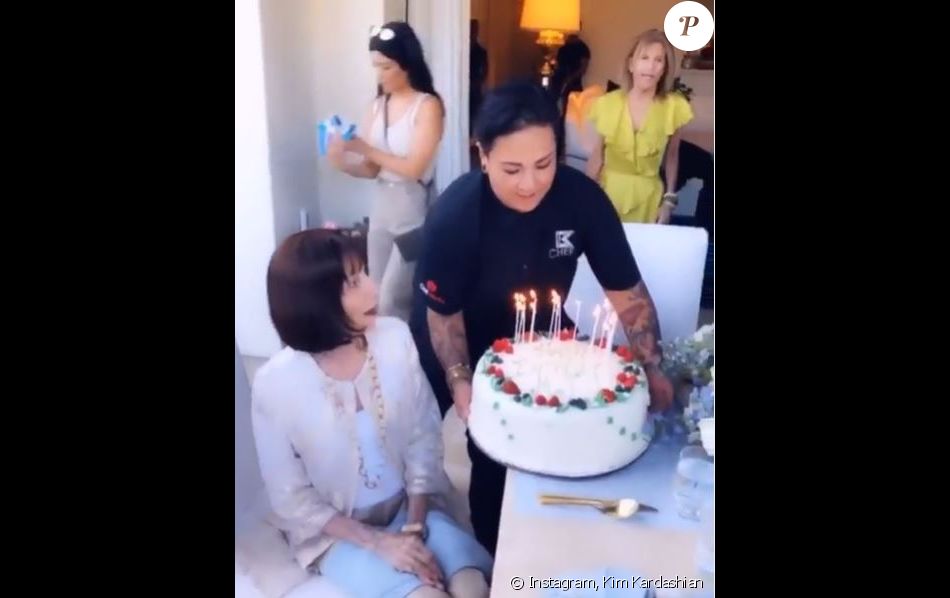 Mary Jo, la maman de Kris Jenner, fête son anniversaire en présence de