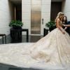 Le grand couturier Elie Saab habille sa belle-fille Christina Mourad pour son mariage à Elie Saab Jr. Faqra, le 19 juillet 2019.