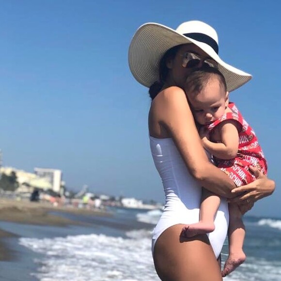 Eva Longoria et son fils Santiago sur Instagram.