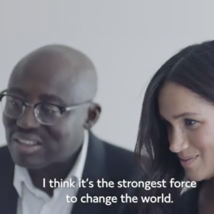 Meghan Markle, duchesse de Sussex, alors enceinte de son fils Archie, lors d'une séance de travail avec le rédacteur en chef du Vogue britannique Edward Enninful pour la préparation du numéro de septembre 2019.