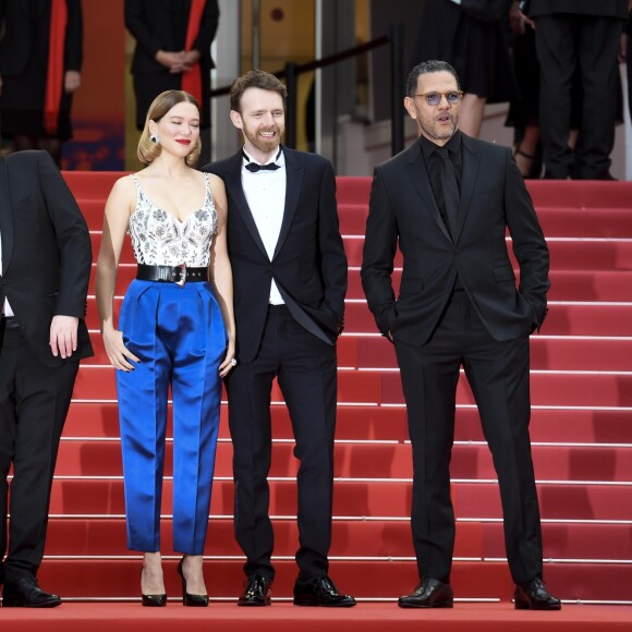 Sara Forestier, Arnaud Desplechin, Léa Seydoux, Antoine Reinartz, Roschdy Zem à la première du film "Roubaix, une lumière (Oh Mercy!)" lors du 72ème Festival International du Film de Cannes, France, le 22 mai 2019.