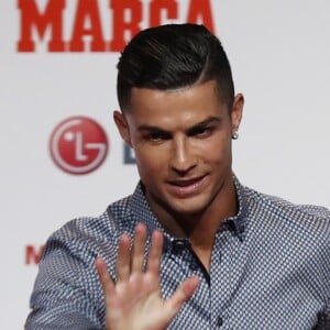 Cristiano Ronaldo assiste au Prix Marca Leyenda à Madrid en Espagne, le 29 juillet 2019.