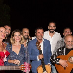 Yohan Lidon (kickboxeur), Bettine (propriétaire), Bernard Montiel et Adil Rami assistent à la soirée des 50 ans de l'hôtel le Mas de Bellevue à Saint-Tropez, Côte d'Azur, France, le 8 août 2019. © Jack Tribeca/Bestimage