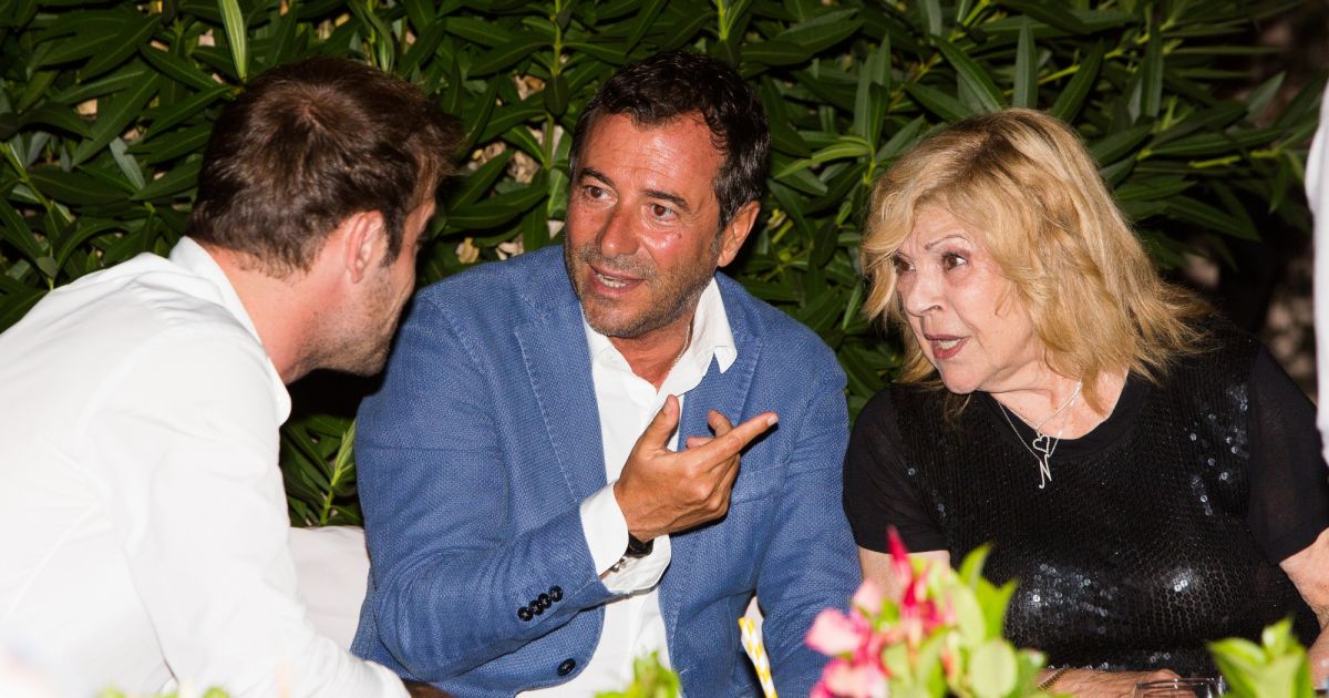 Qui Est La Compagne De Bernard Montiel Bernard Montiel et Nicoletta assistent à la soirée des 50 ans de l