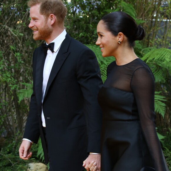 Le prince Harry, duc de Sussex, et Meghan Markle, duchesse de Sussex, à la première du film "Le Roi Lion" au cinéma Odeon Luxe Leicester Square à Londres, le 14 juillet 2019.