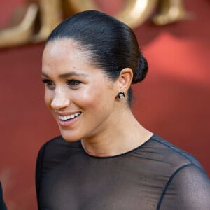 Le prince Harry, duc de Sussex, et Meghan Markle, duchesse de Sussex, à la première du film "Le Roi Lion" au cinéma Odeon Luxe Leicester Square à Londres, le 14 juillet 2019.